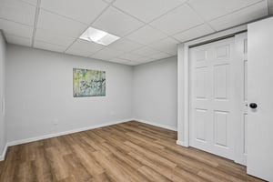 S Row Rd-S2205-030.jpg