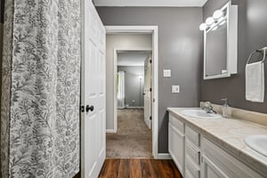 S Row Rd-S2205-032.jpg
