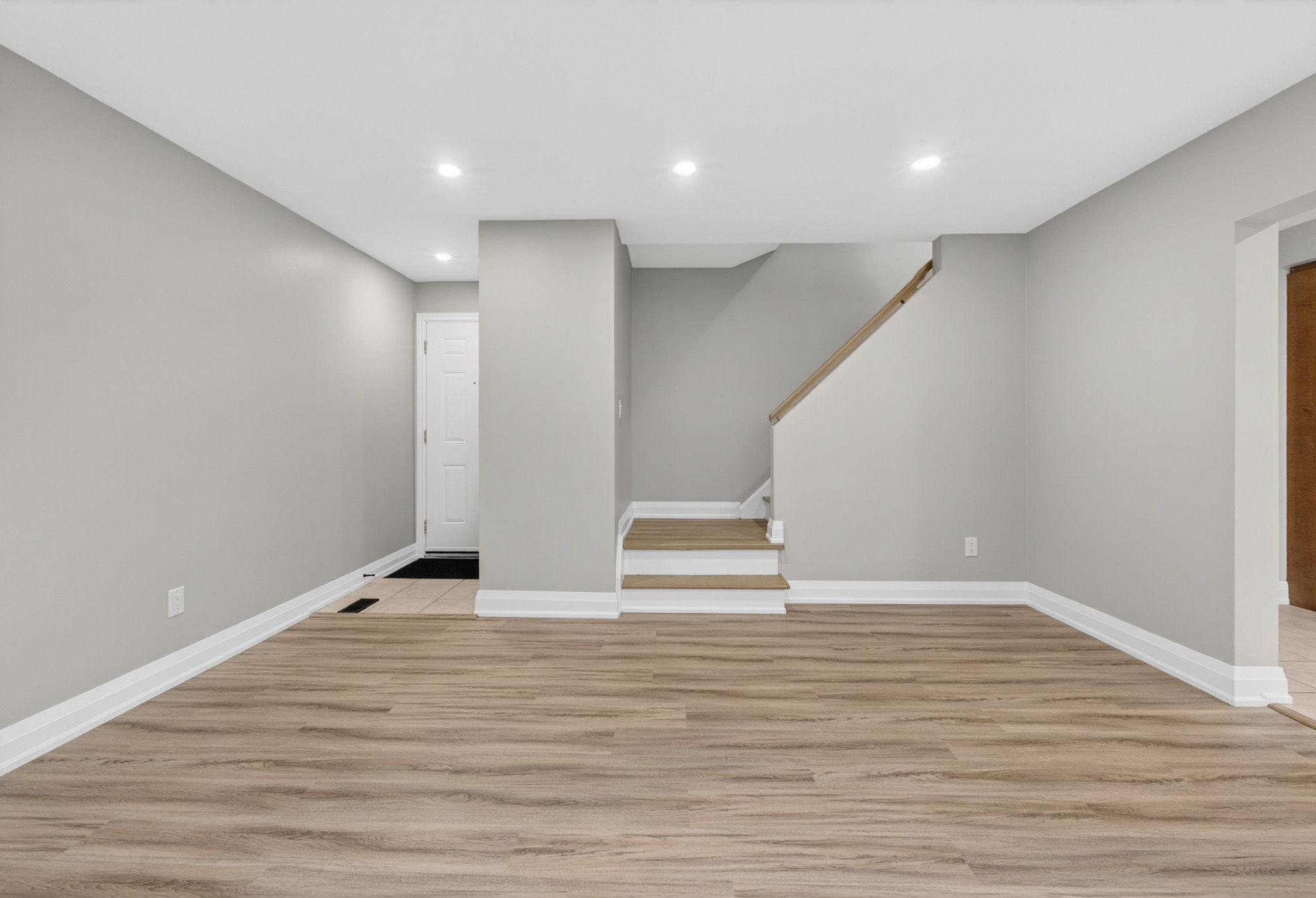 65 Woodman Dr S, Hamilton, ON L8K 4E2, Canada Photo 7