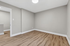 65 Woodman Dr S, Hamilton, ON L8K 4E2, Canada Photo 22