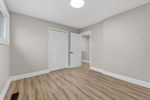 65 Woodman Dr S, Hamilton, ON L8K 4E2, Canada Photo 23