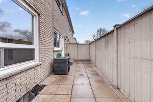 65 Woodman Dr S, Hamilton, ON L8K 4E2, Canada Photo 41