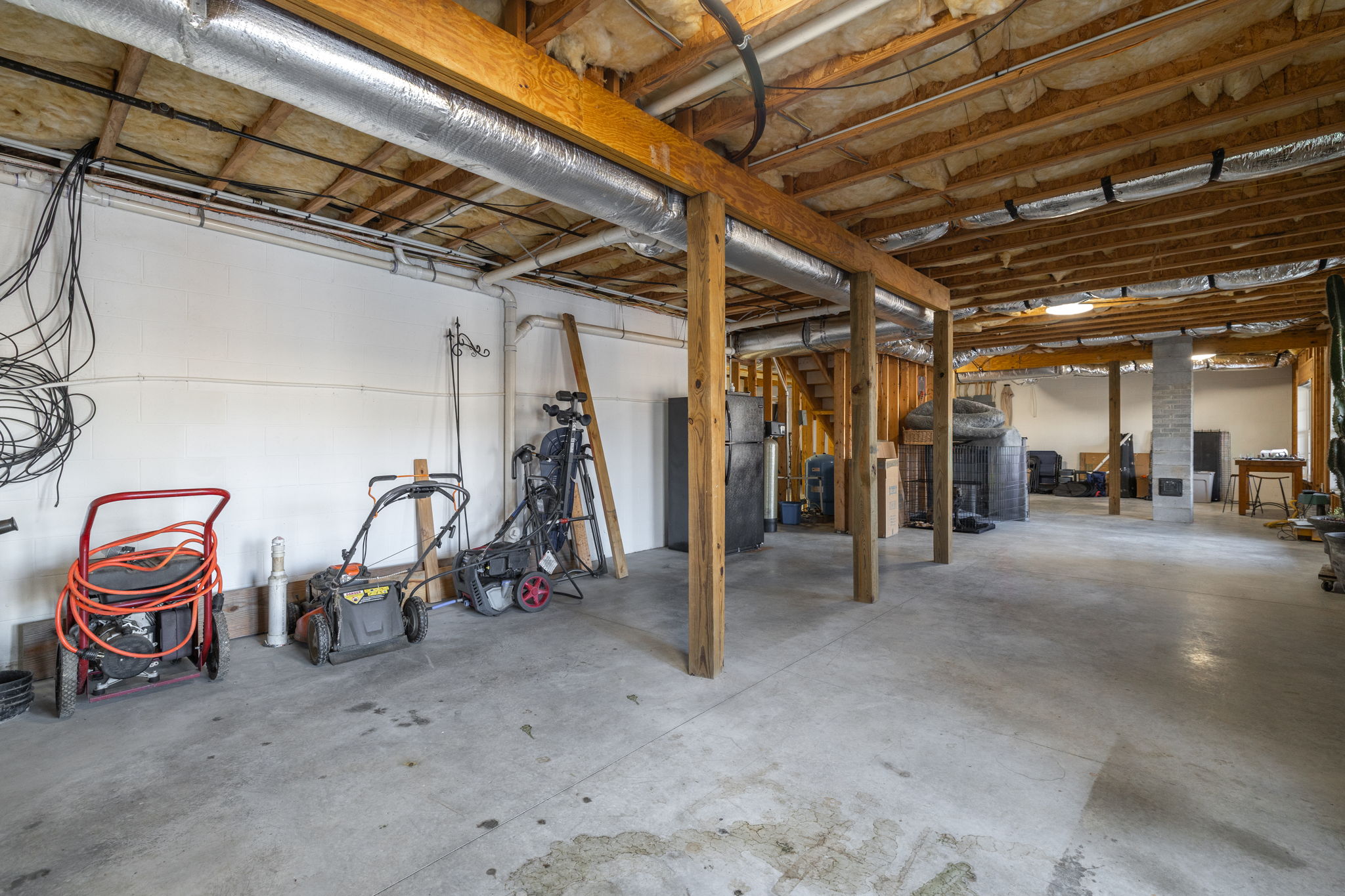 650 Beaver Lodge Cir-43