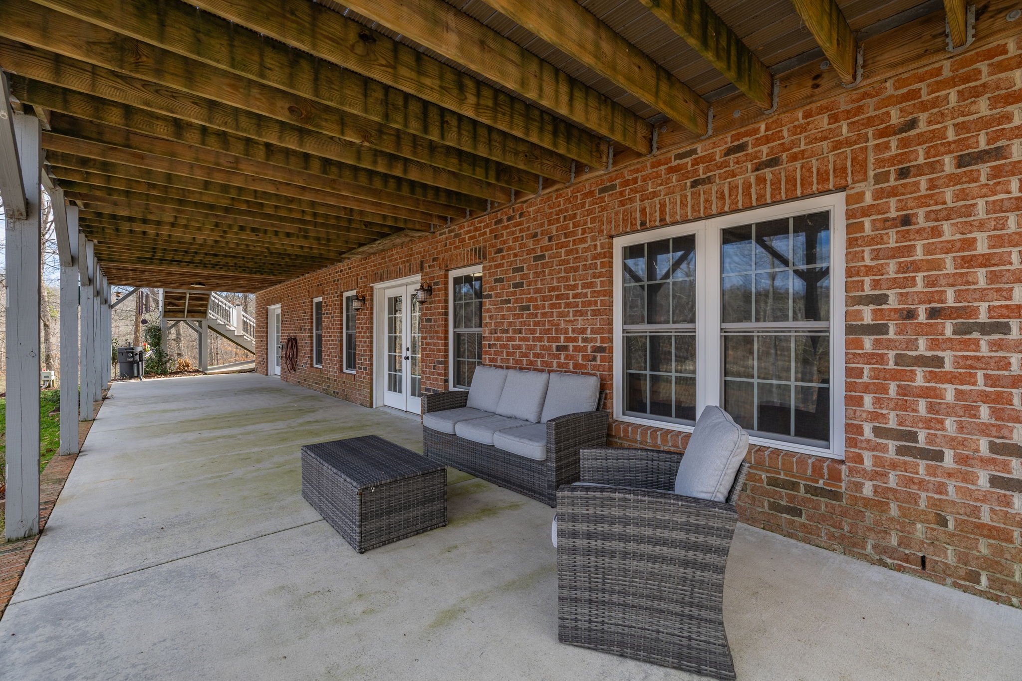 650 Beaver Lodge Cir-46