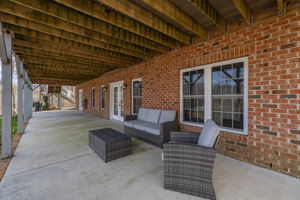 650 Beaver Lodge Cir-46