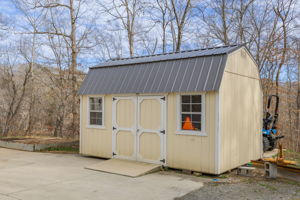 650 Beaver Lodge Cir-55