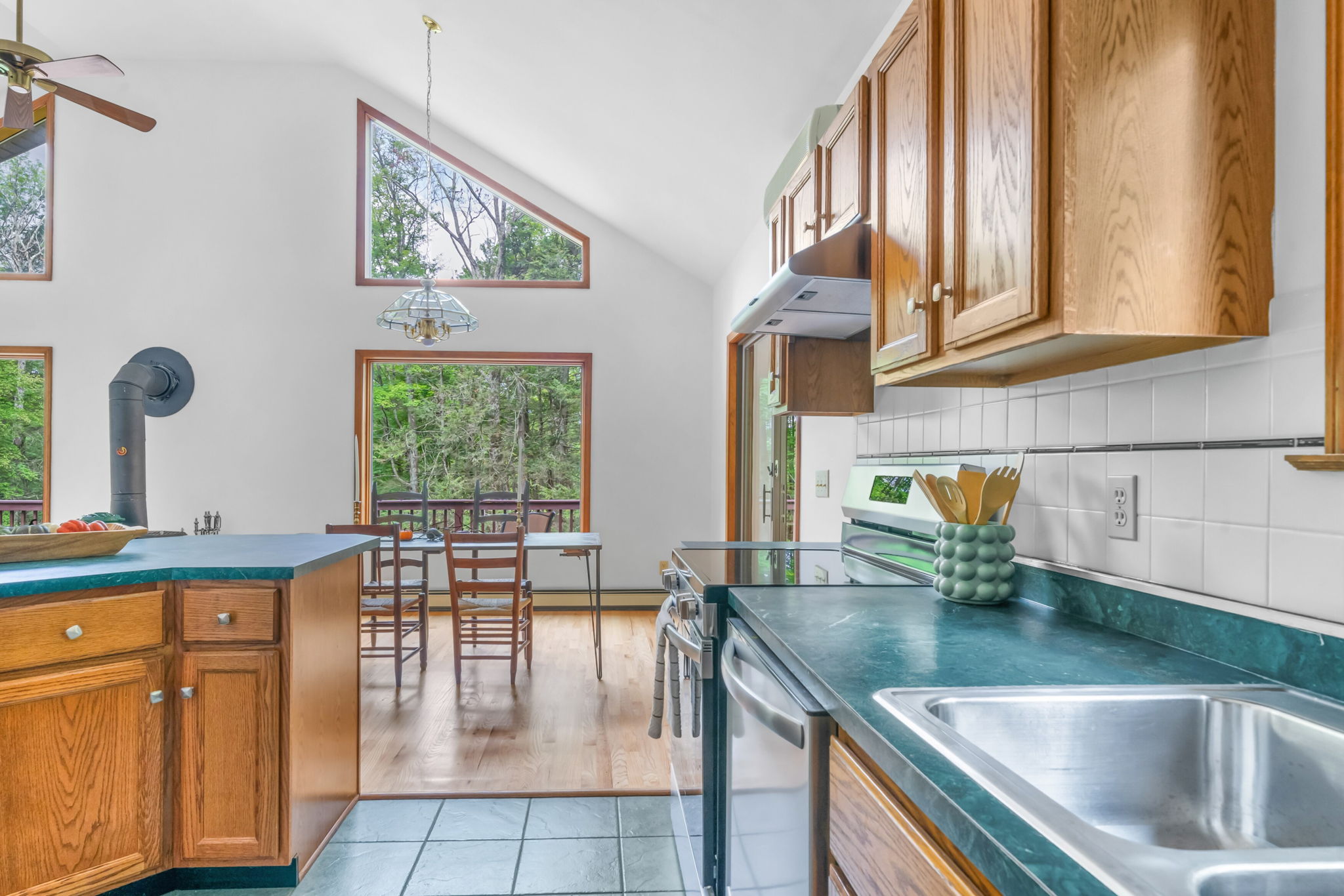 650-beaverkill-kitchen-3