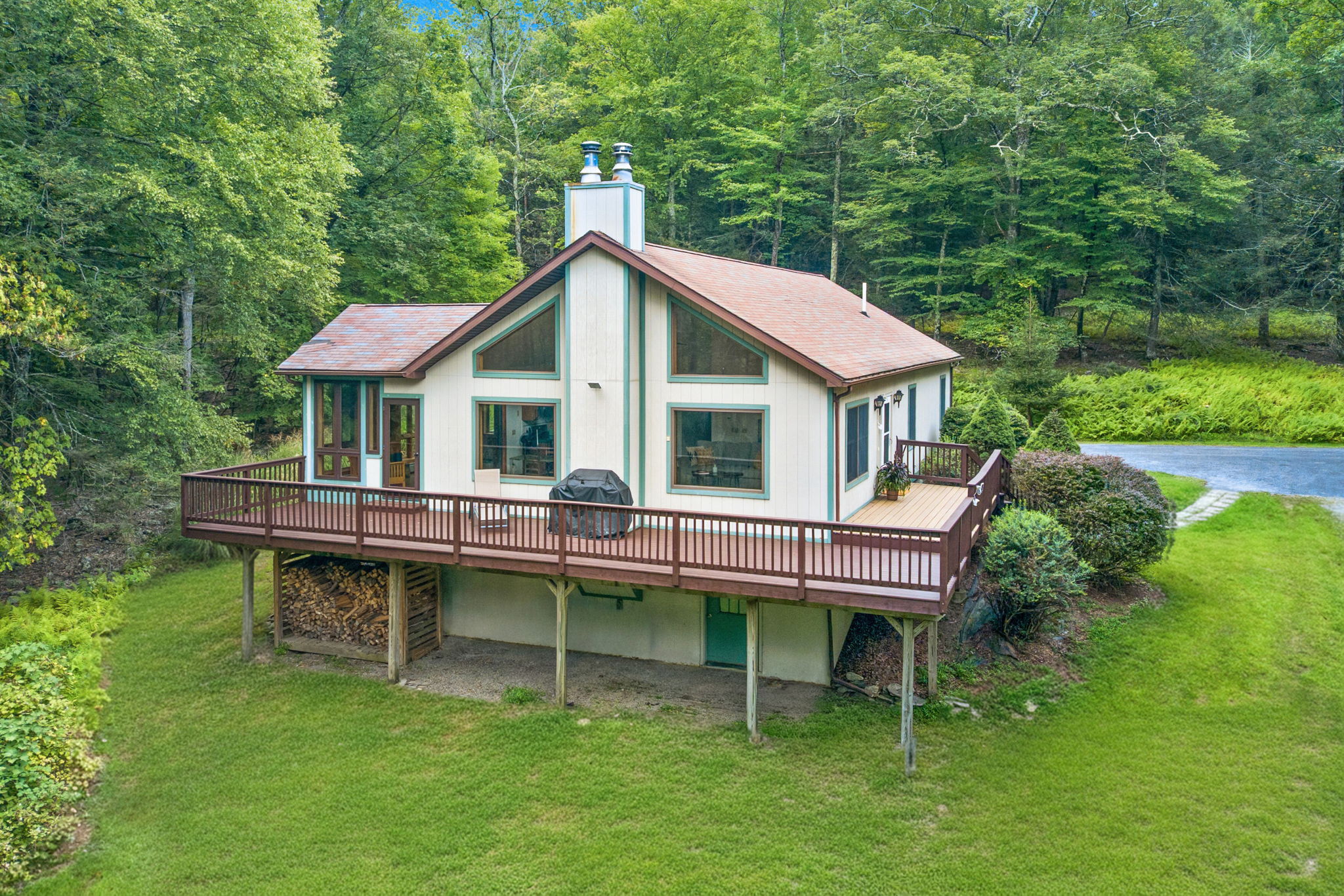 650-beaverkill-exterior-lawn replace