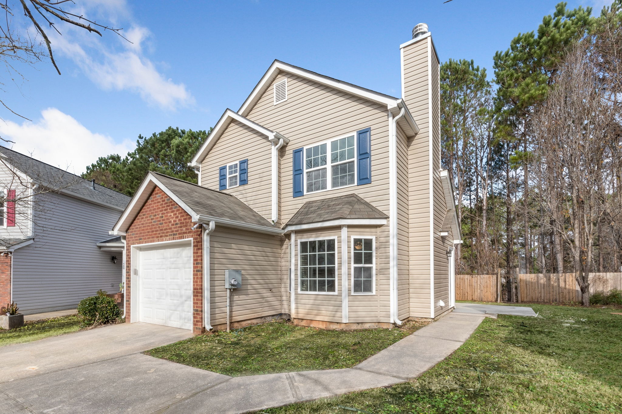 650 Chantress Ct, Alpharetta, GA 30004, USA Photo 2