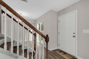 650 Chantress Ct, Alpharetta, GA 30004, USA Photo 2