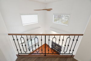  Photo 48