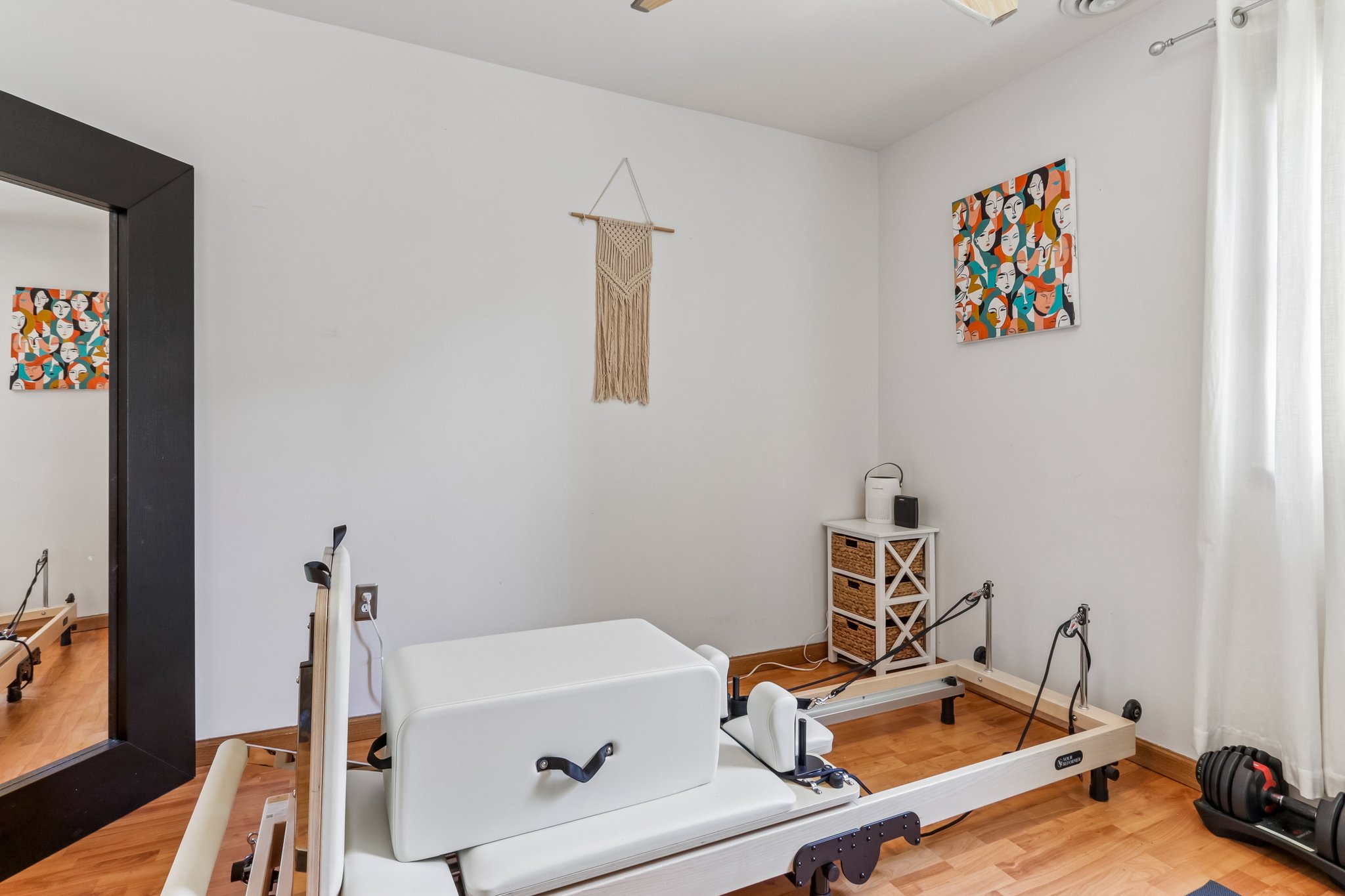 Hendrix St-S0306-037.jpg