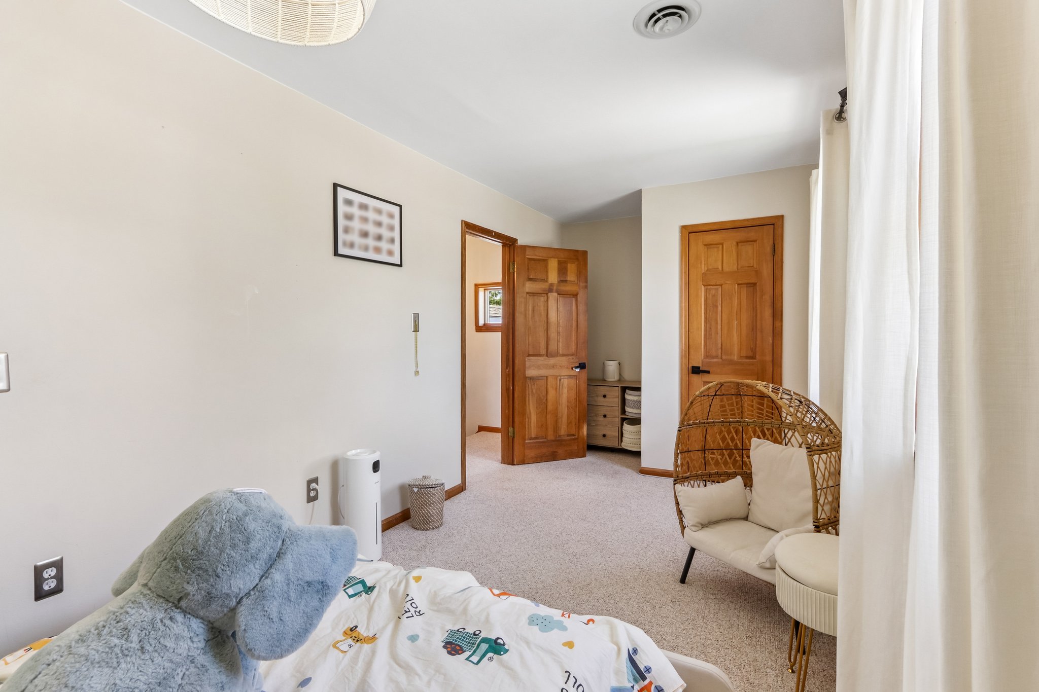 Hendrix St-S0306-047.jpg