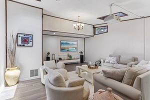 Hendrix St-S0306-005.jpg