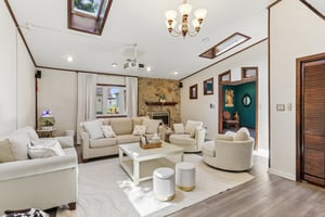 Hendrix St-S0306-008.jpg
