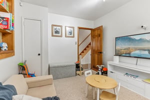 Hendrix St-S0306-035.jpg