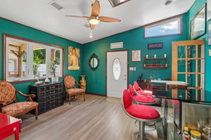 Hendrix St-S0306-044.jpg