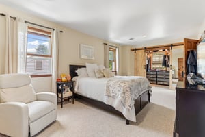 Hendrix St-S0306-049.jpg