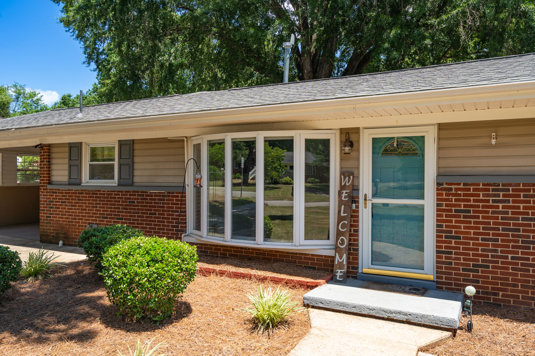 650 Highland Park Dr-6