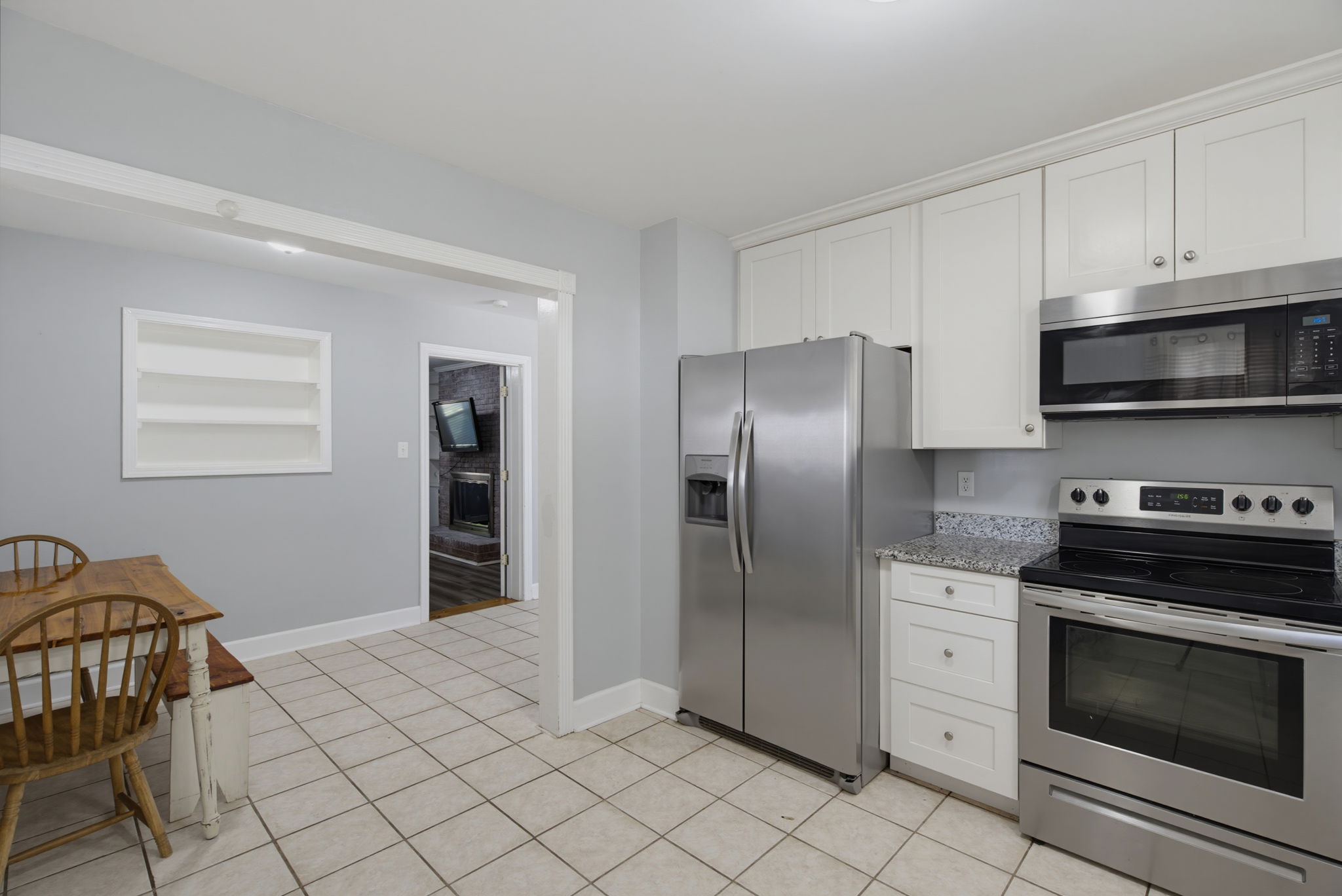 650 Highland Park Dr-19