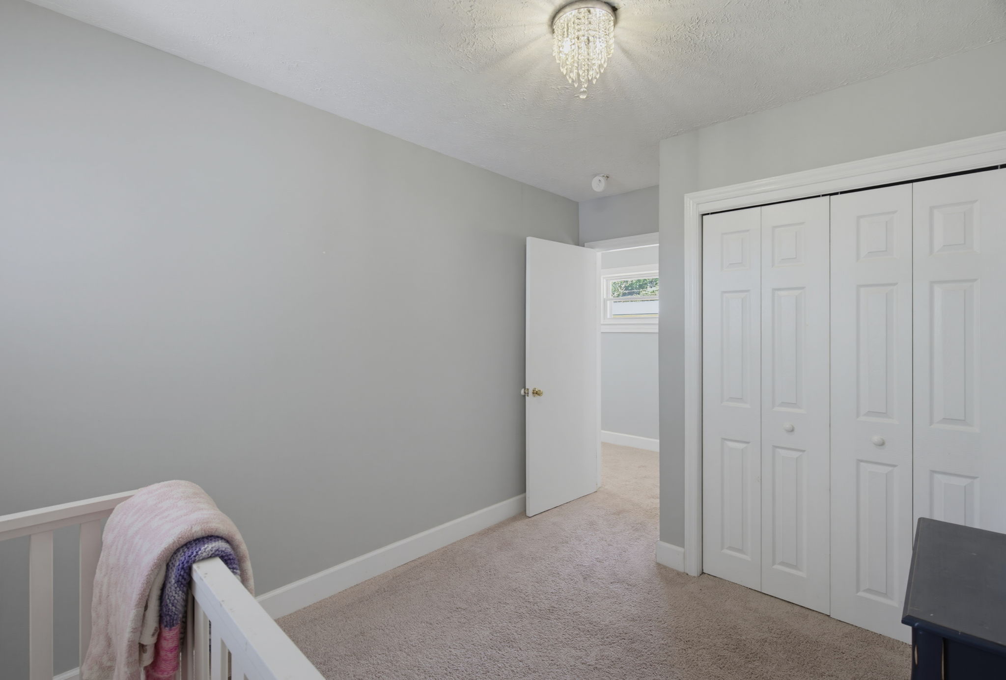 650 Highland Park Dr-24