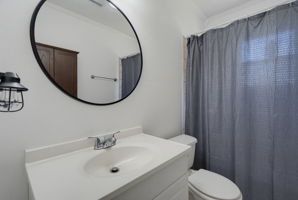 650 Highland Park Dr-25