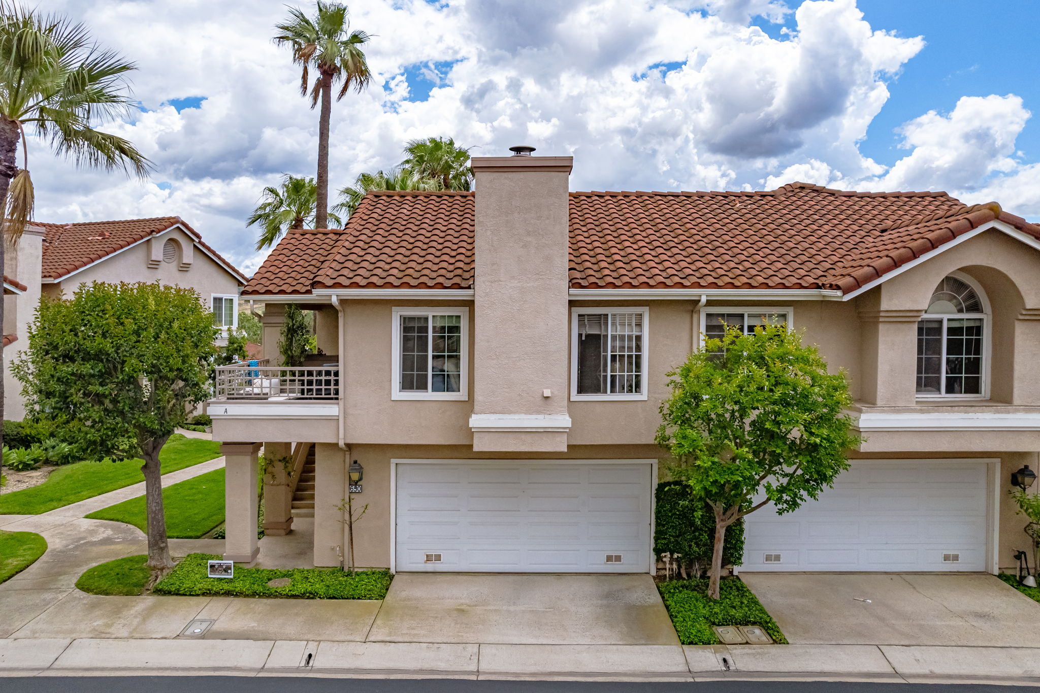 07-Exterior View (aerial)
