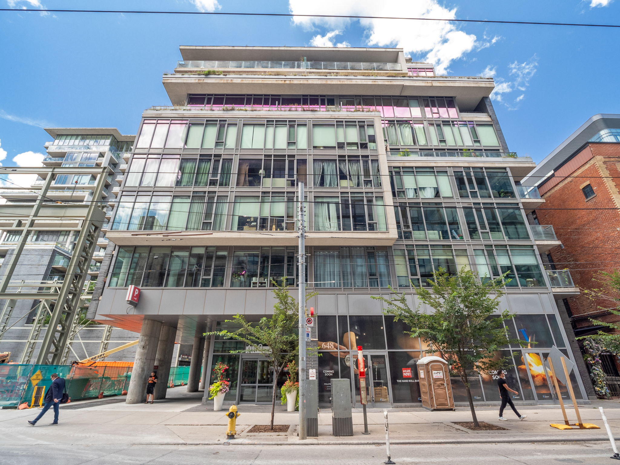 650 King St W Unit 810