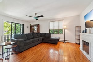 Sierra Vista Ln-004.jpg