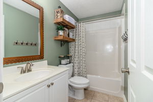 Full Bath 2