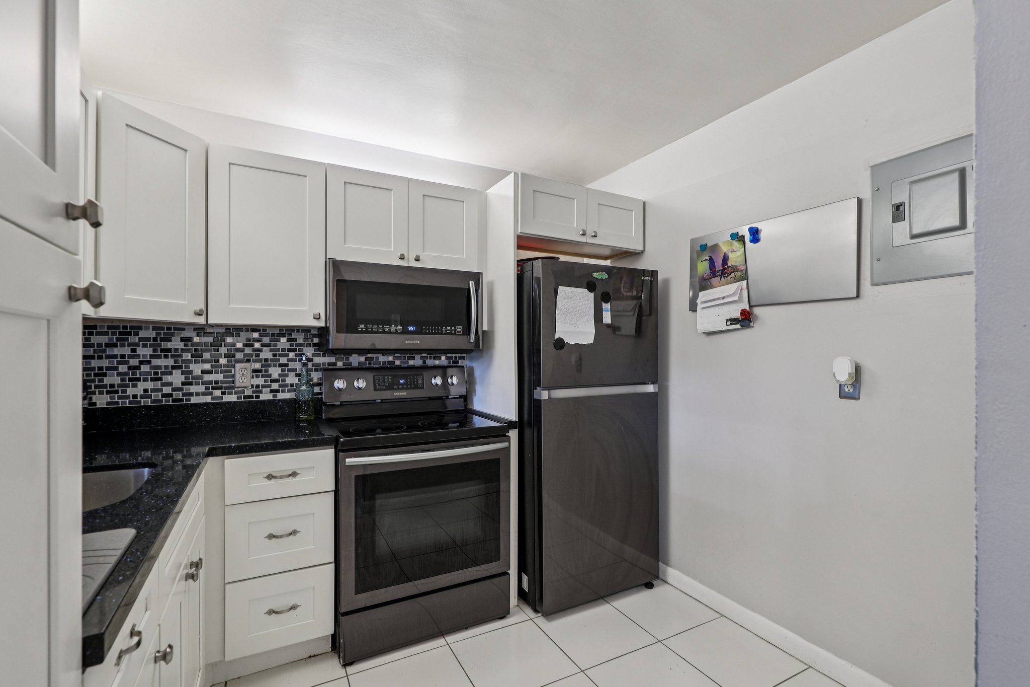 Cypress Rd 508-S1912-016.jpg