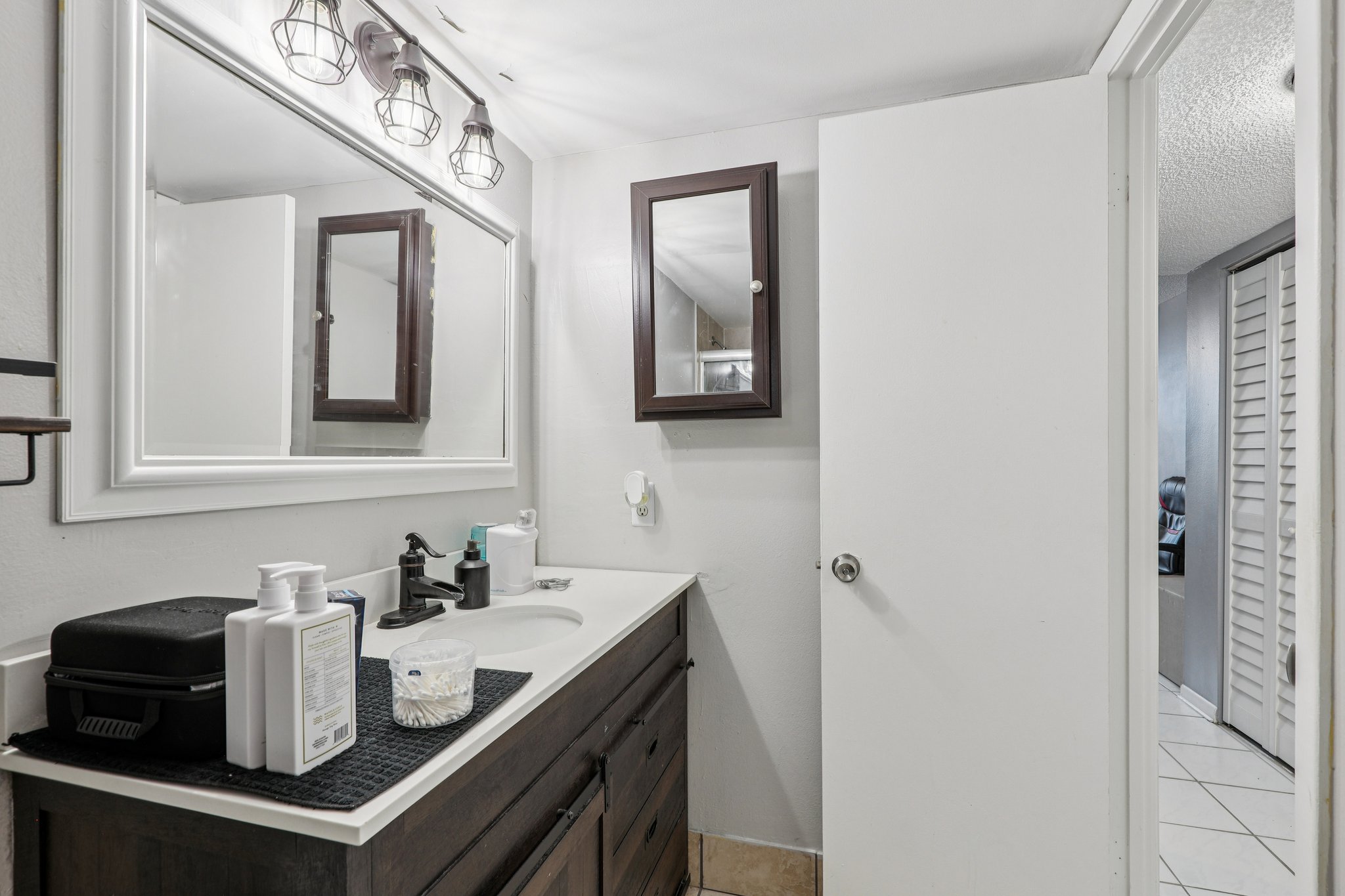 Cypress Rd 508-S1912-026.jpg