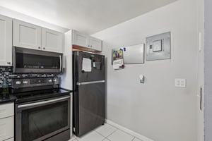Cypress Rd 508-S1912-018.jpg