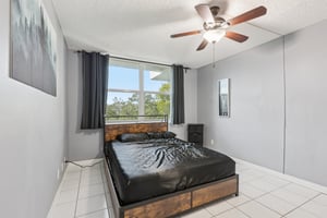 Cypress Rd 508-S1912-030.jpg