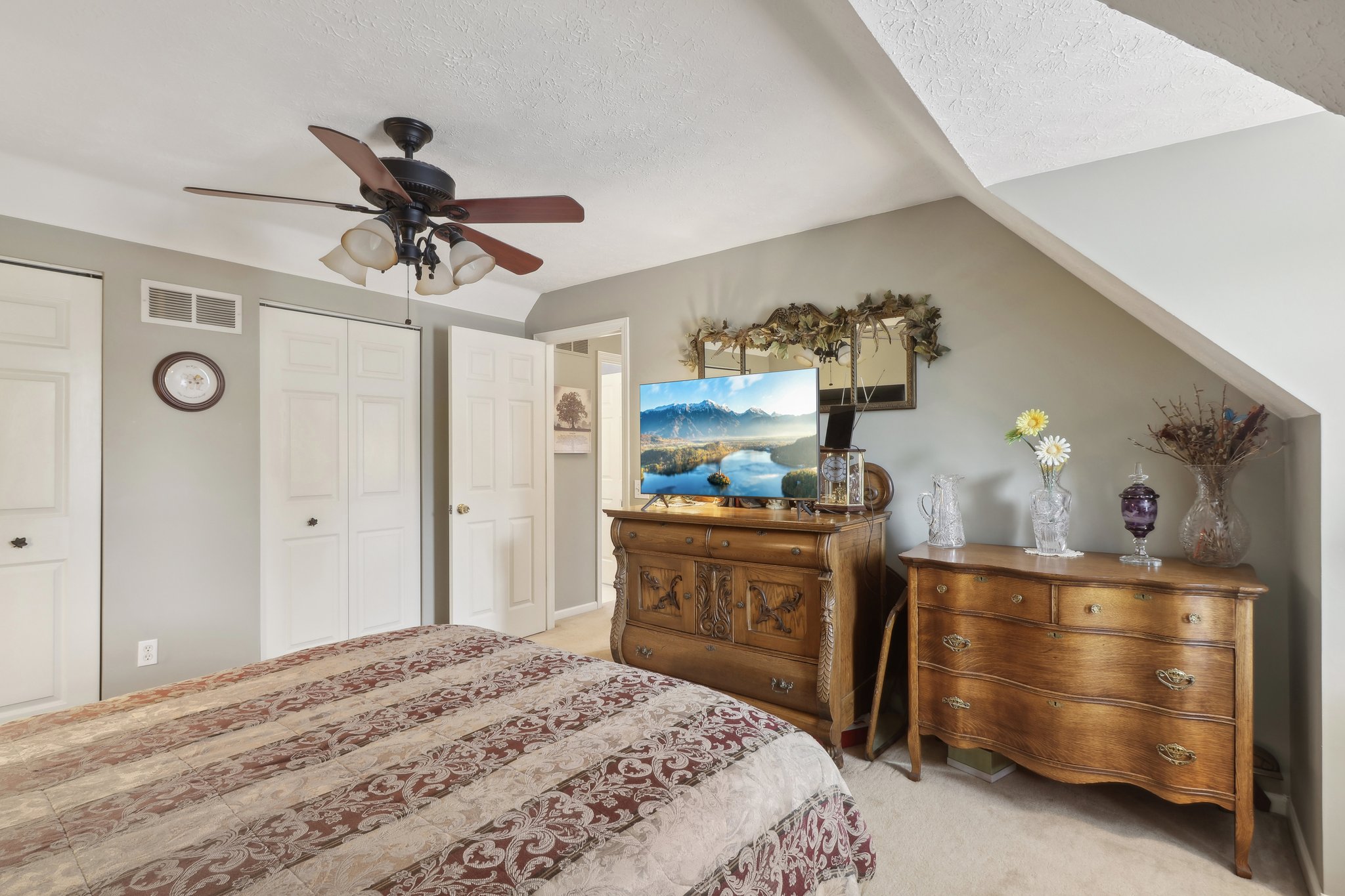 Grove Ln unit 53-055.jpg