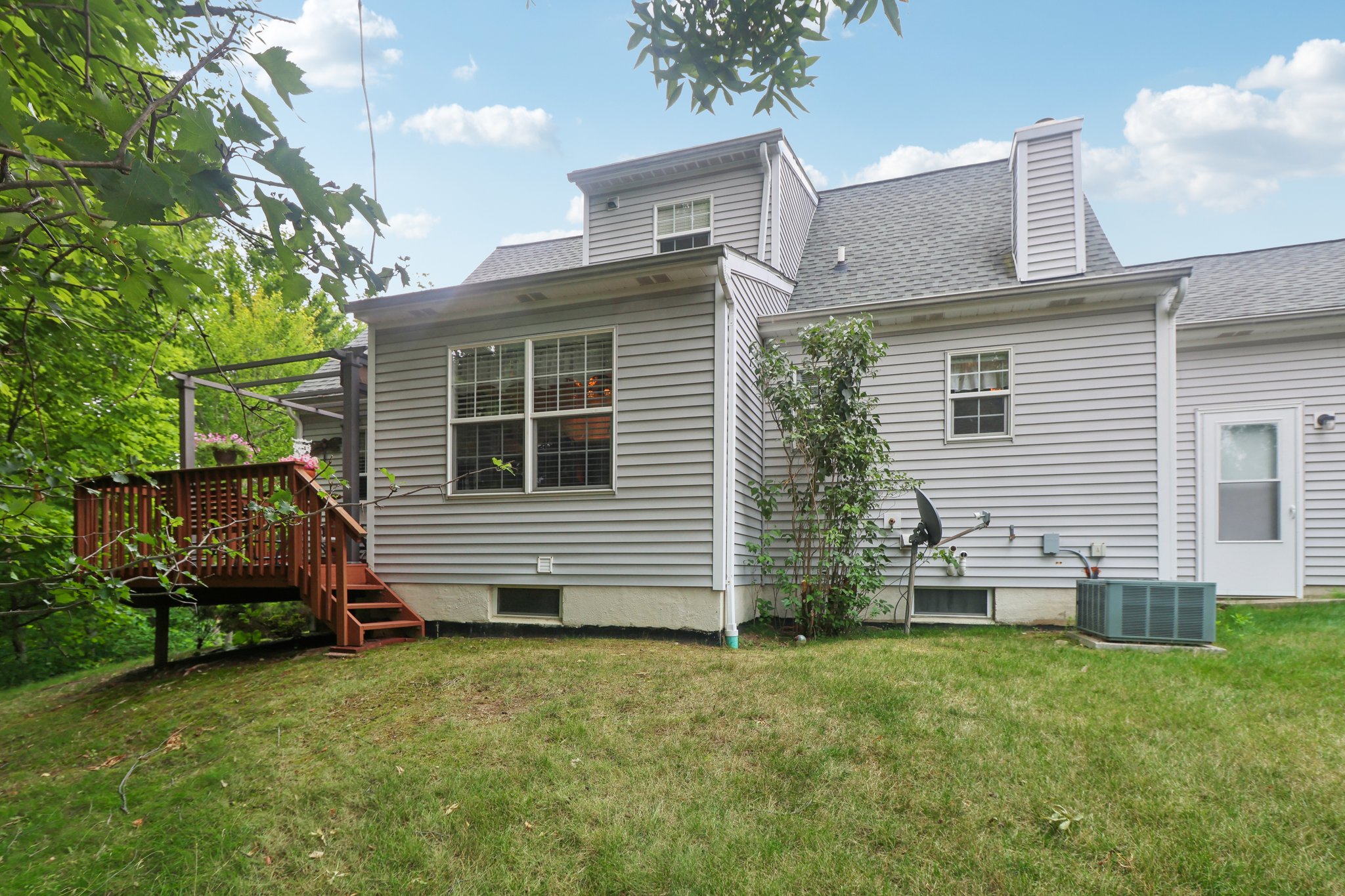 Grove Ln unit 53-078.jpg