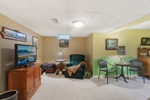 Grove Ln unit 53-011.jpg