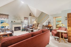 Grove Ln unit 53-013.jpg