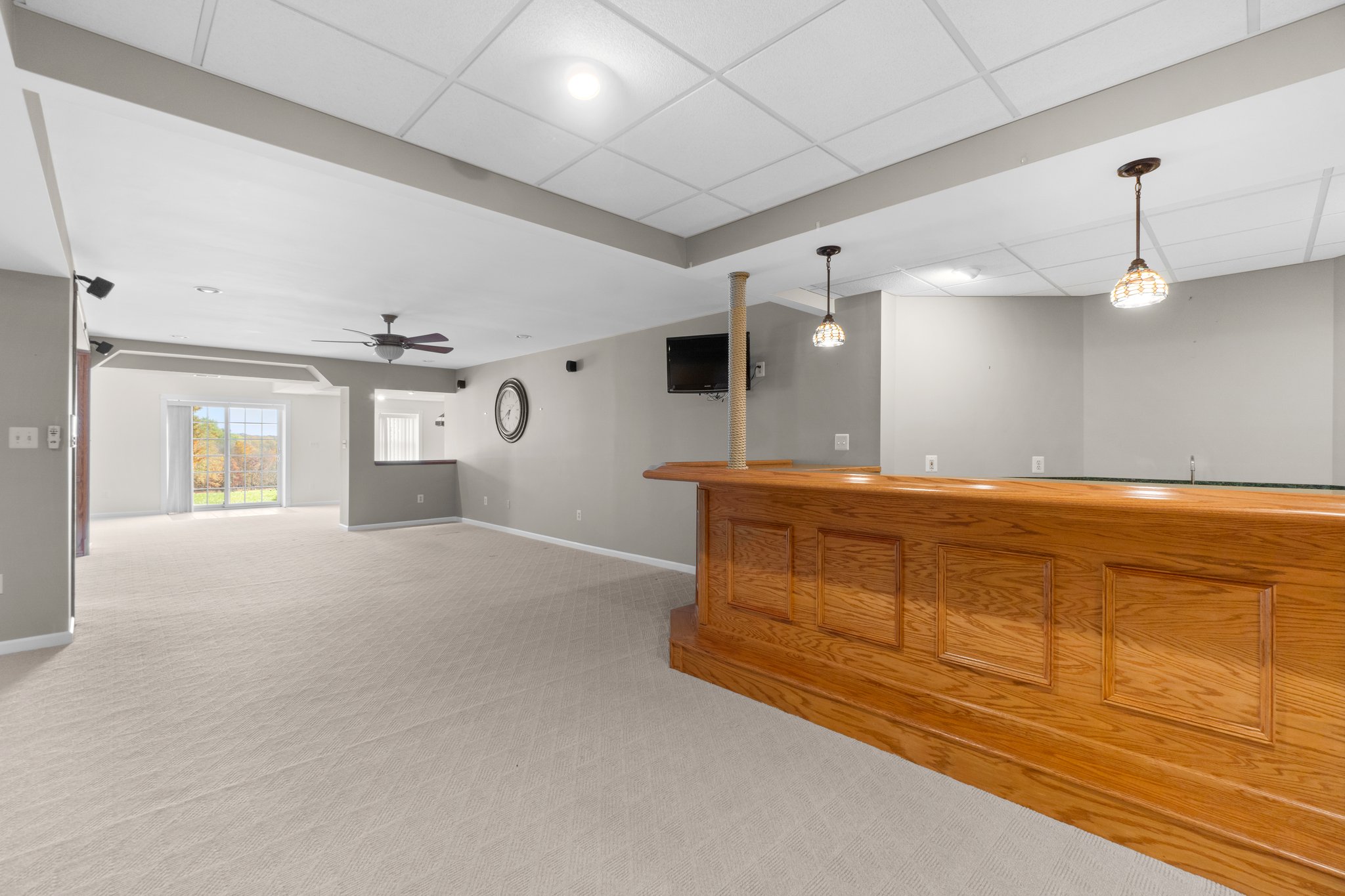 42. Recreation room.jpg