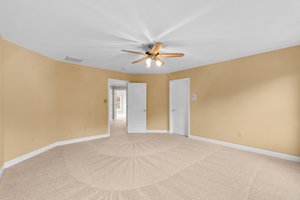 29. Upper bedroom.jpg