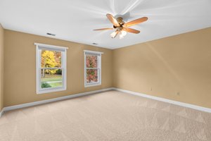 28. Upper bedroom.jpg