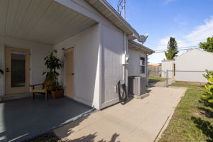  Photo 49