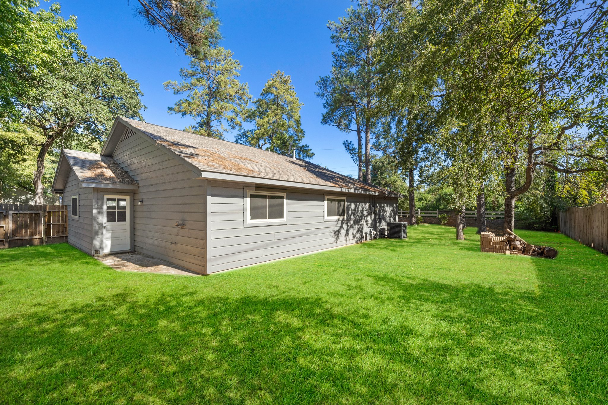 Strata Visuals-6503 Point Clear-35.jpg