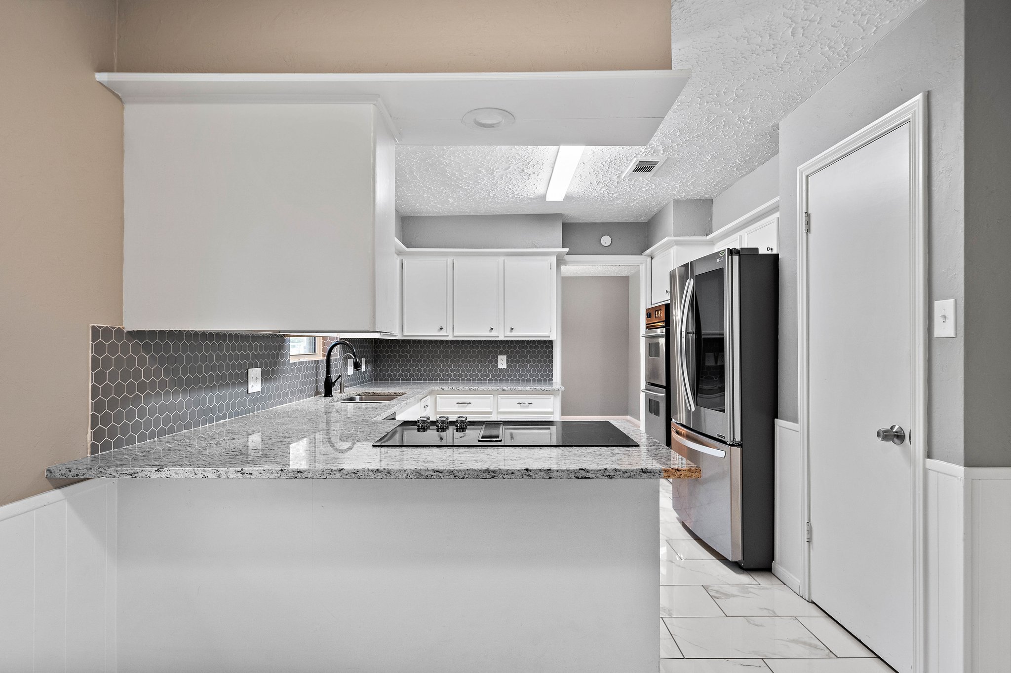 Strata Visuals-6503 Point Clear-9.jpg