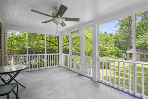 Screened-in Porch