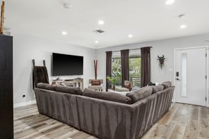 6505 Bonner Avenue-7.jpg