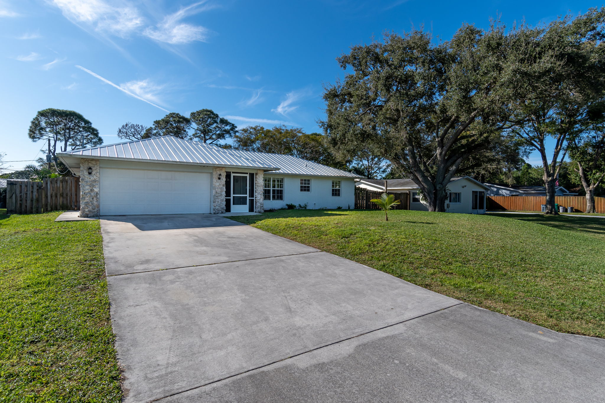 6505 Pensacola Rd, Fort Pierce, FL 34951 | Daisy Burns Photography