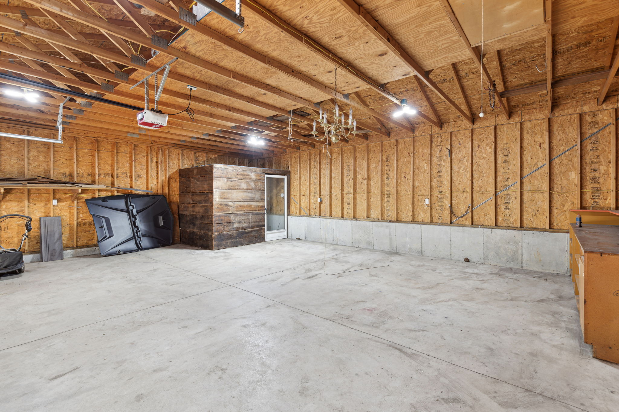 28_Interior
