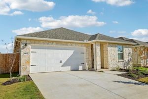 Austin - Turner's Crossing - Reserve Collection - 6508 Dragride Rd, Buda, TX 78610 - 002