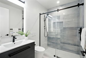  Photo 41